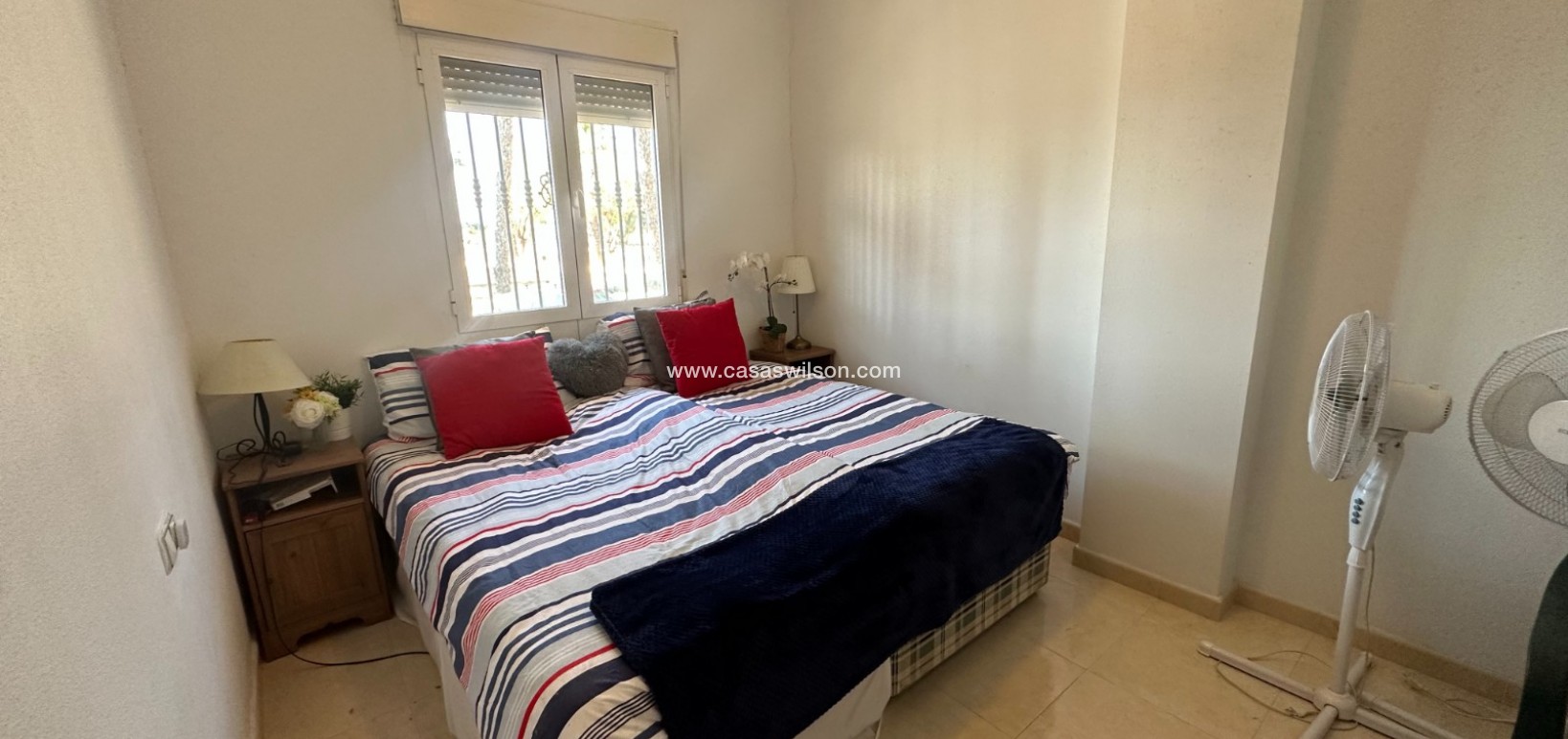 Sale - Apartment - Jacarilla