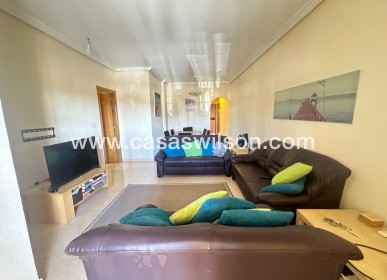Sale - Apartment - Jacarilla