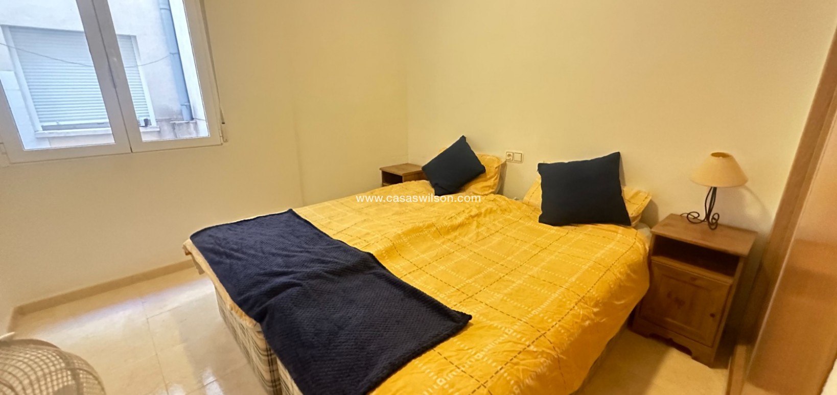 Sale - Apartment - Jacarilla