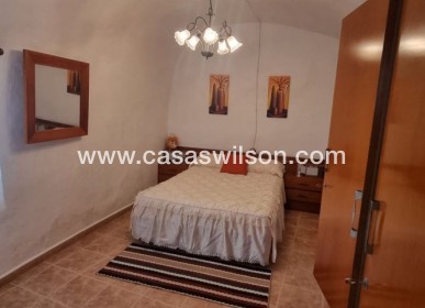 Sale - Country Property/Finca - Hondón de las Nieves - Inland