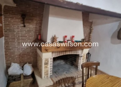 Sale - Country Property/Finca - Hondón de las Nieves - Inland
