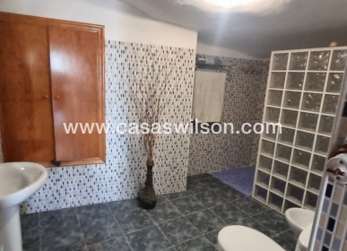 Sale - Country Property/Finca - Hondón de las Nieves - Inland