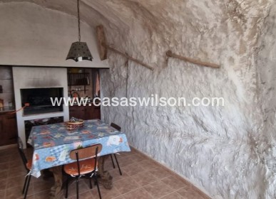 Sale - Country Property/Finca - Hondón de las Nieves - Inland