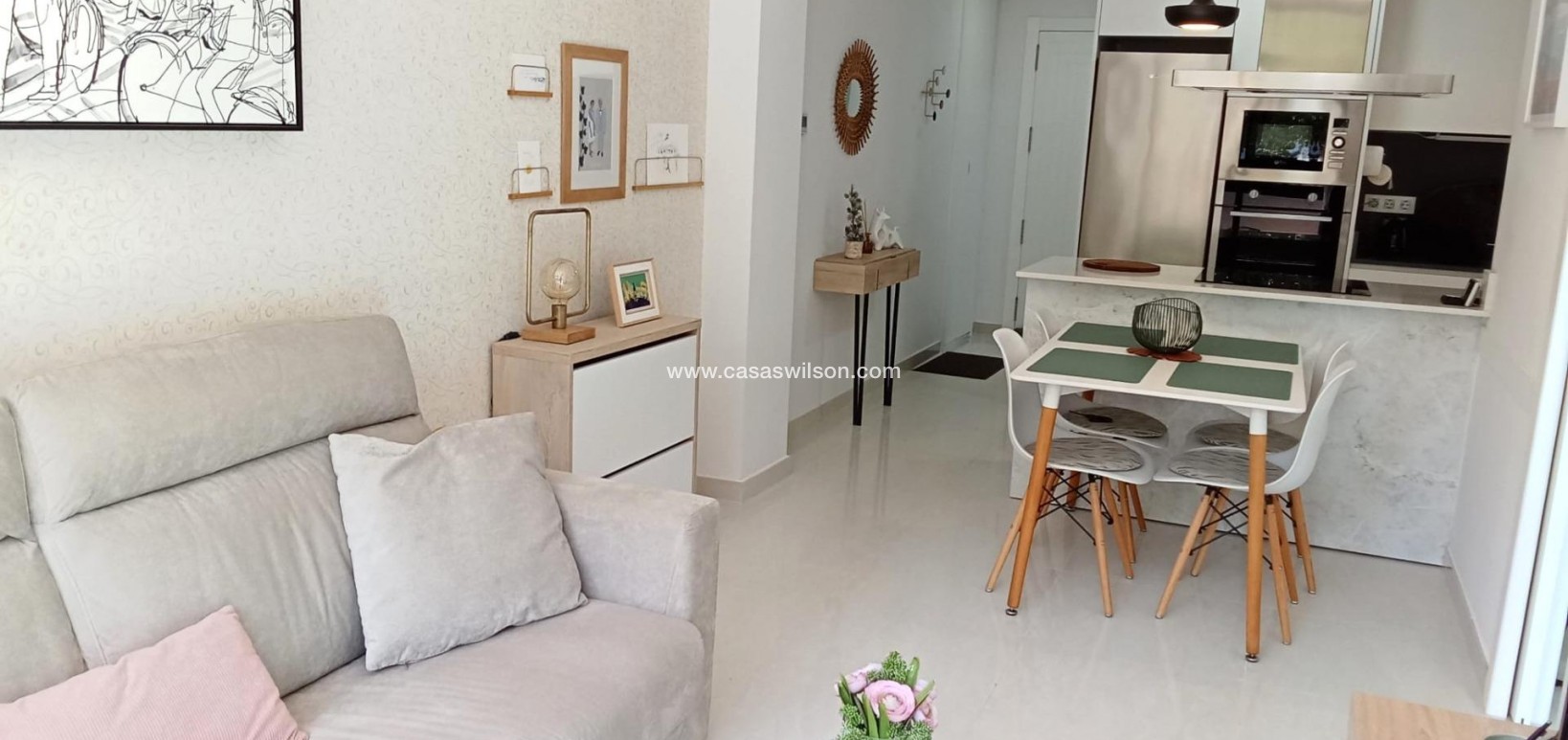Sale - Apartment - Torrevieja - Estacion De Autobuses