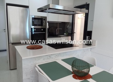 Sale - Apartment - Torrevieja - Estacion De Autobuses
