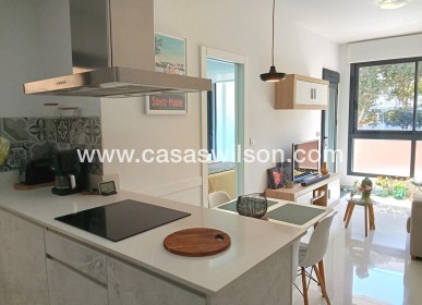 Sale - Apartment - Torrevieja - Estacion De Autobuses