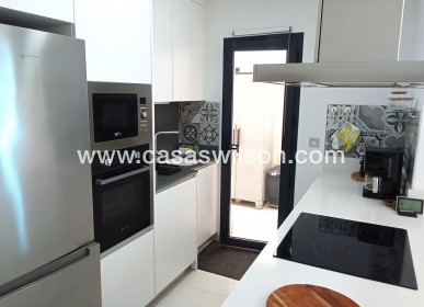 Sale - Apartment - Torrevieja - Estacion De Autobuses