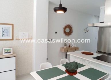 Sale - Apartment - Torrevieja - Estacion De Autobuses