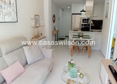 Sale - Apartment - Torrevieja - Estacion De Autobuses