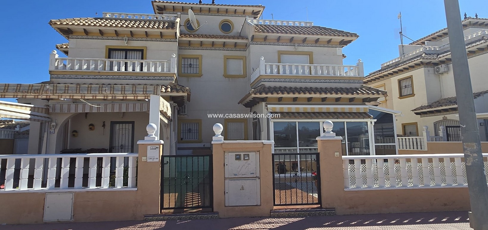Sale - Townhouse - Orihuela Costa - Costa Blanca