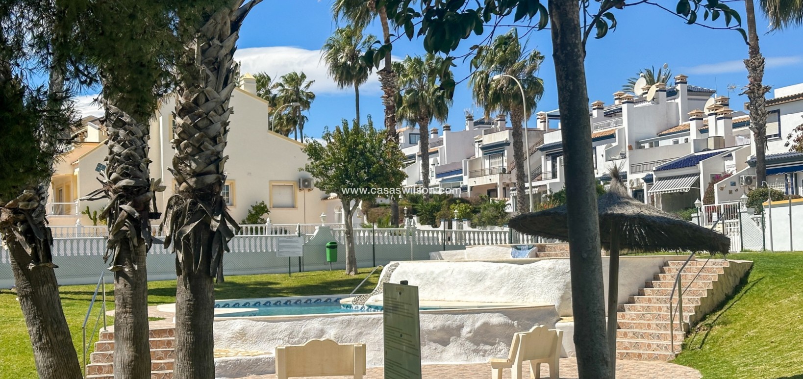Sale - Townhouse - Orihuela Costa - Costa Blanca