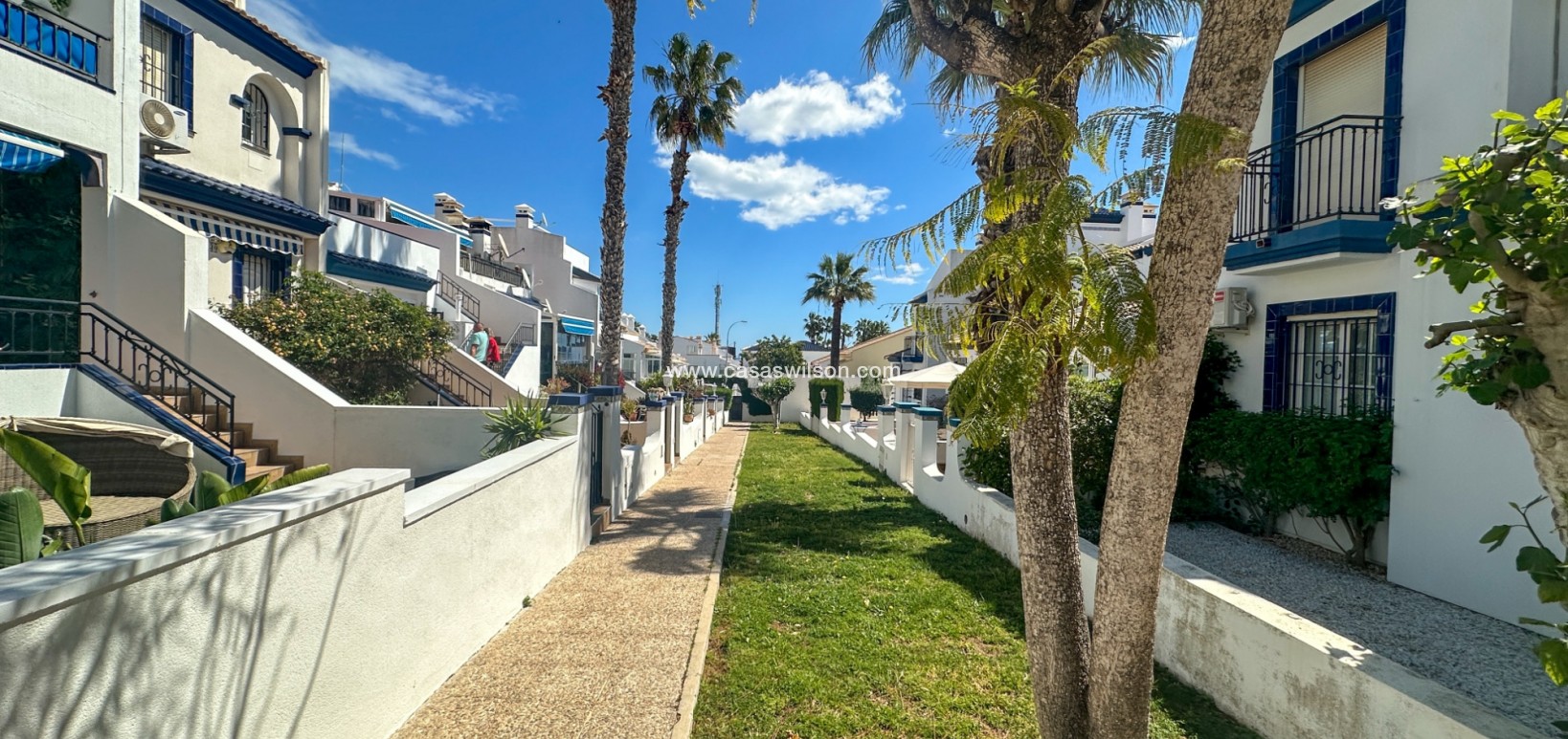 Sale - Townhouse - Orihuela Costa - Costa Blanca