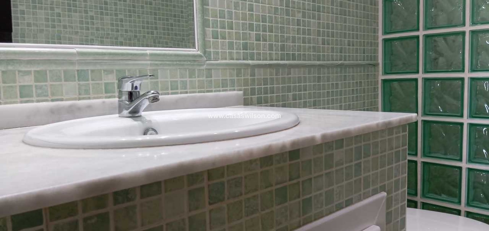 Sale - Apartment - Villamartin - Costa Blanca