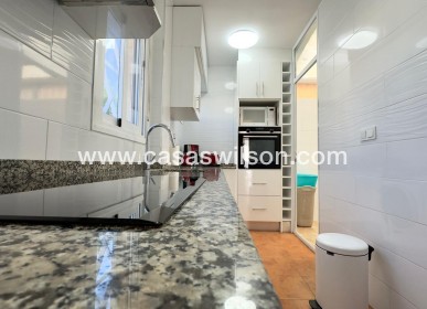 Sale - Bungalow - Torrevieja - Centro