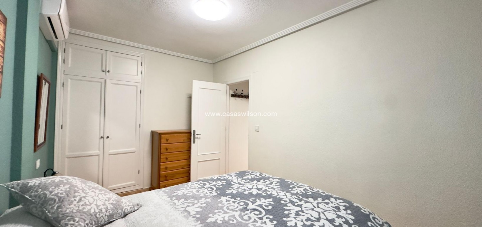 Sale - Bungalow - Torrevieja - Centro