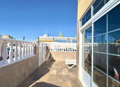 Sale - Bungalow - Torrevieja - Centro