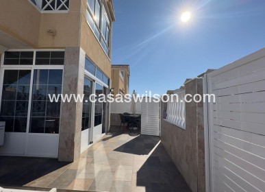 Sale - Bungalow - Torrevieja - Centro