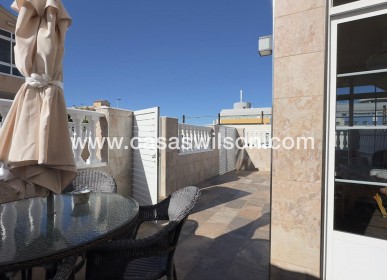Sale - Bungalow - Torrevieja - Centro