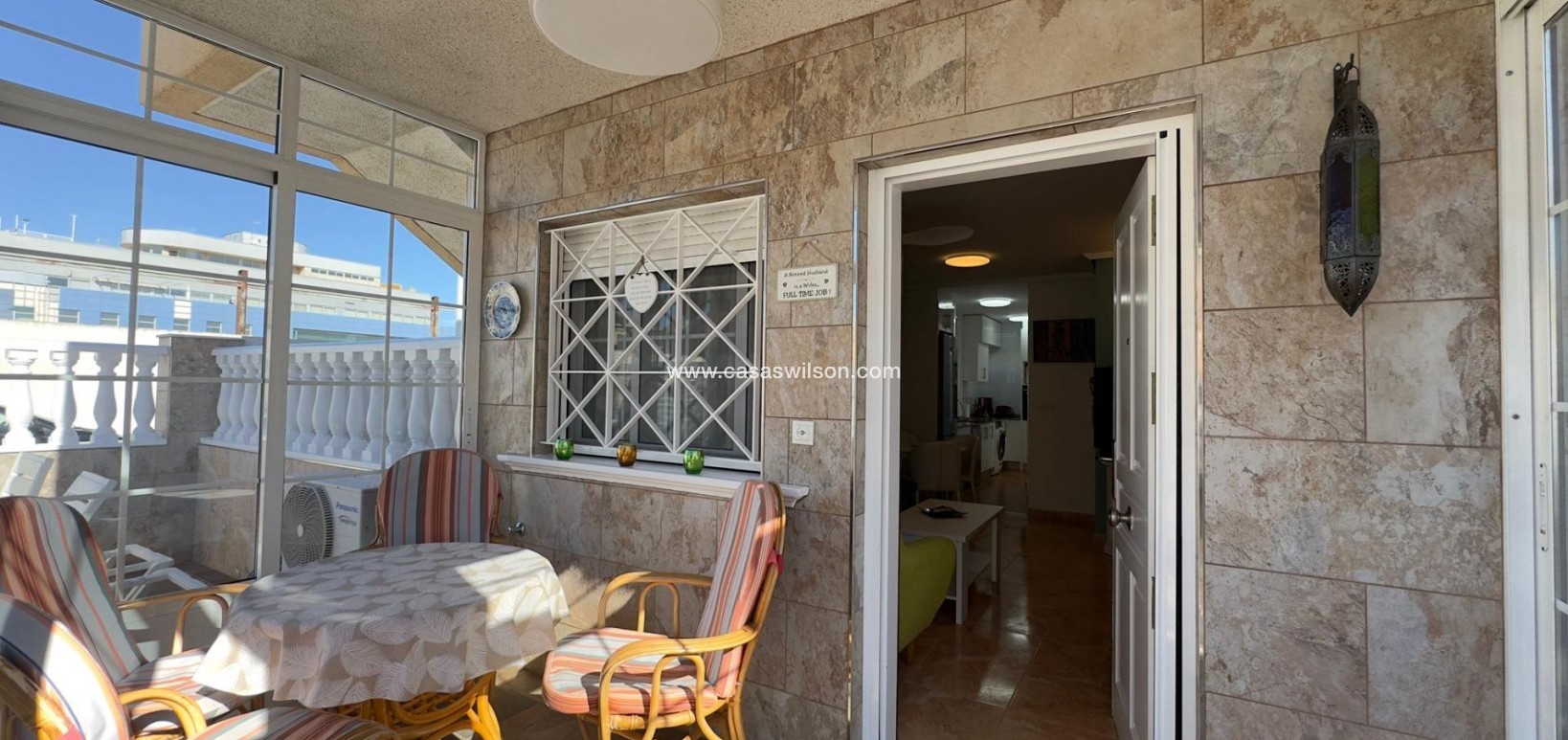 Sale - Bungalow - Torrevieja - Centro