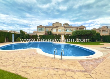 Sale - Bungalow - Torrevieja - Centro