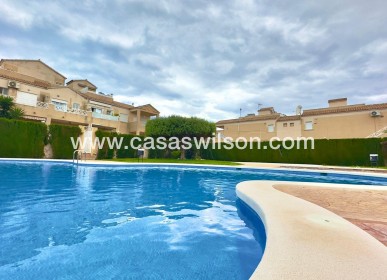 Sale - Bungalow - Torrevieja - Centro