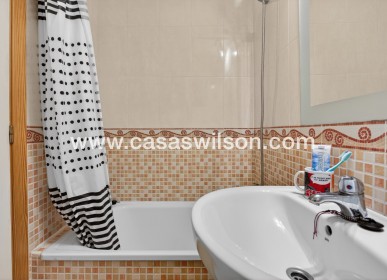 Sale - Apartment - Torrevieja - Costa Blanca