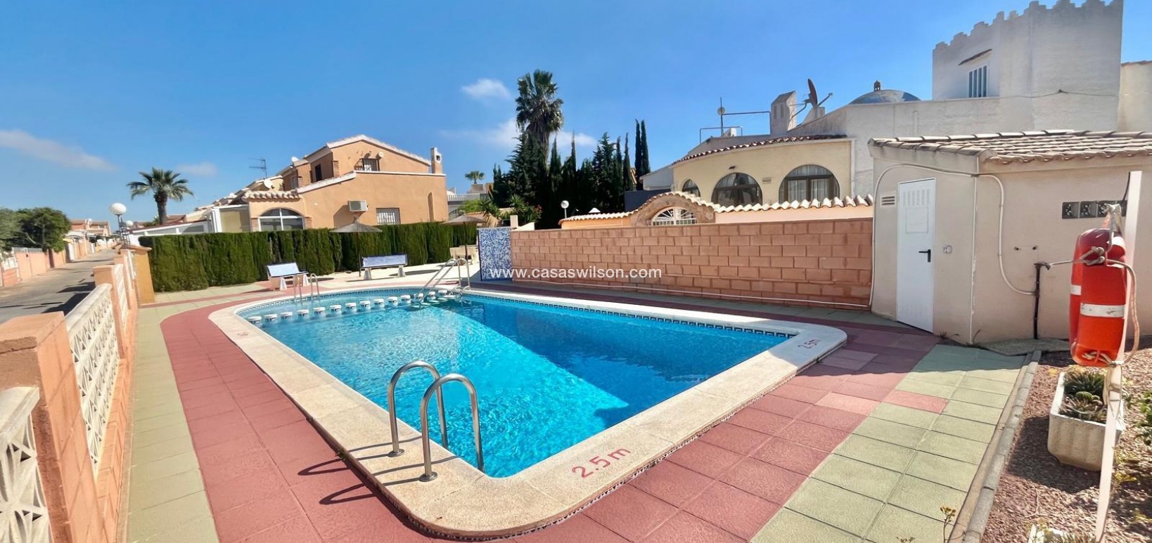 Sale - Villa - Orihuela Costa - Los Almendros-la Florida