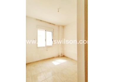 Sale - Apartment - Torrevieja - Curva Del Palangre