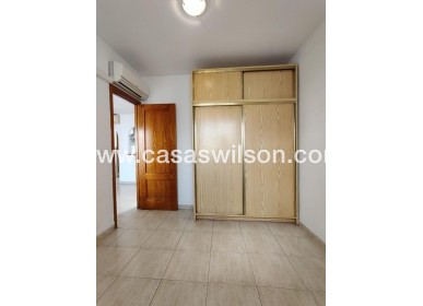 Sale - Apartment - Torrevieja - Curva Del Palangre