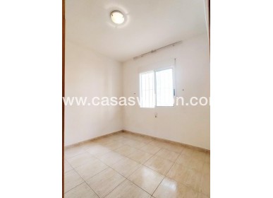 Sale - Apartment - Torrevieja - Curva Del Palangre
