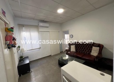 Sale - Townhouse - Dolores - Centro