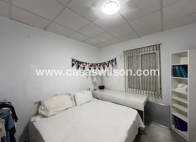 Sale - Townhouse - Dolores - Centro