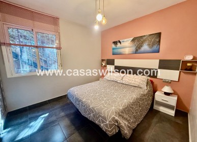 Sale - Townhouse - Torrevieja - Carrefour