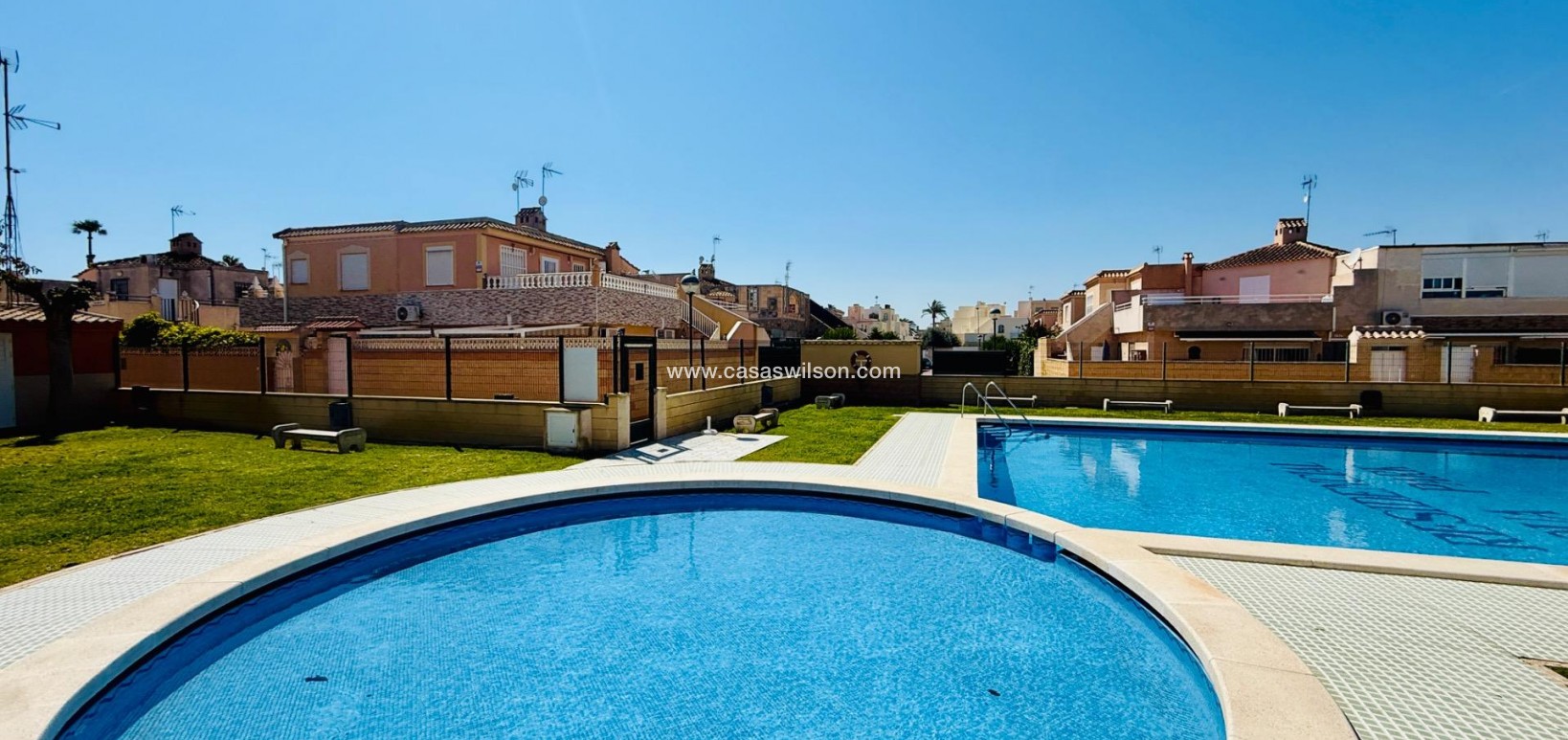 Sale - Townhouse - Torrevieja - Carrefour
