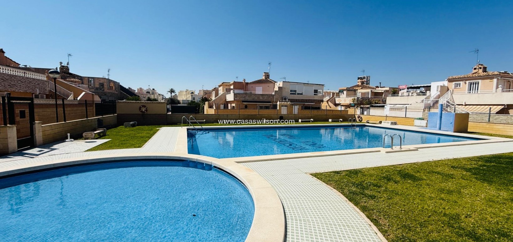 Sale - Townhouse - Torrevieja - Carrefour