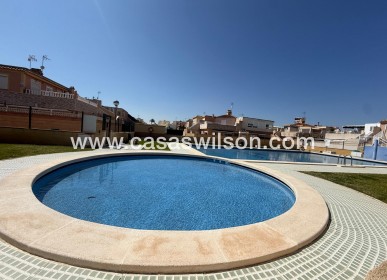 Sale - Townhouse - Torrevieja - Carrefour