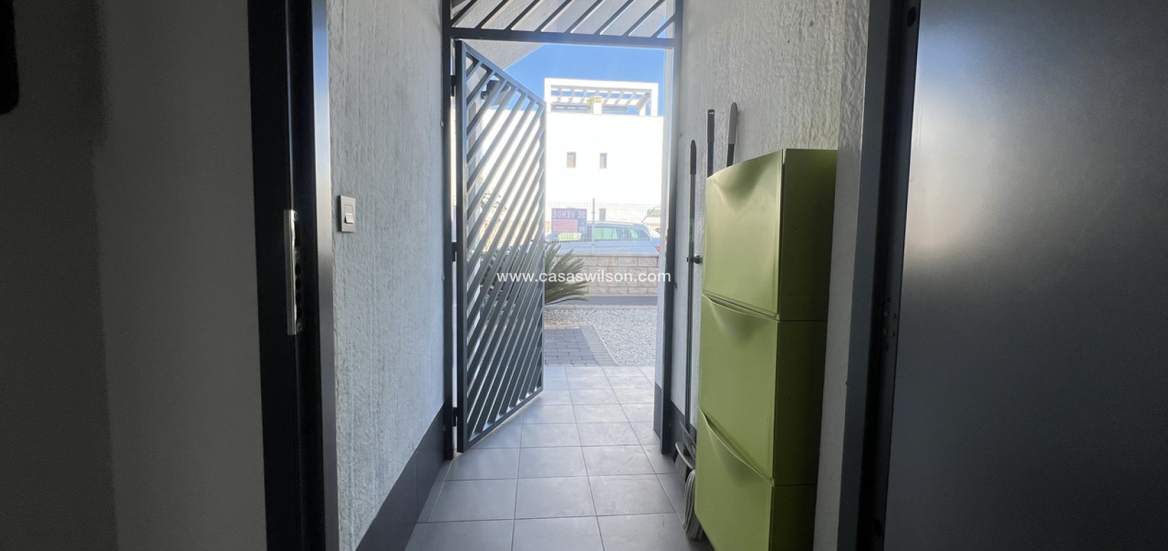 Sale - Apartment - La Zenia - Costa Blanca