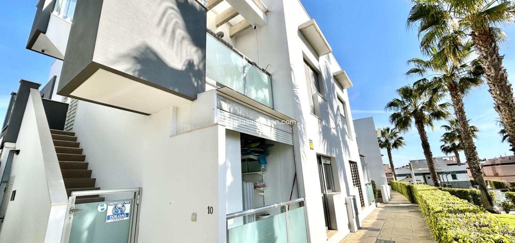 Sale - Apartment - Punta Prima - Costa Blanca