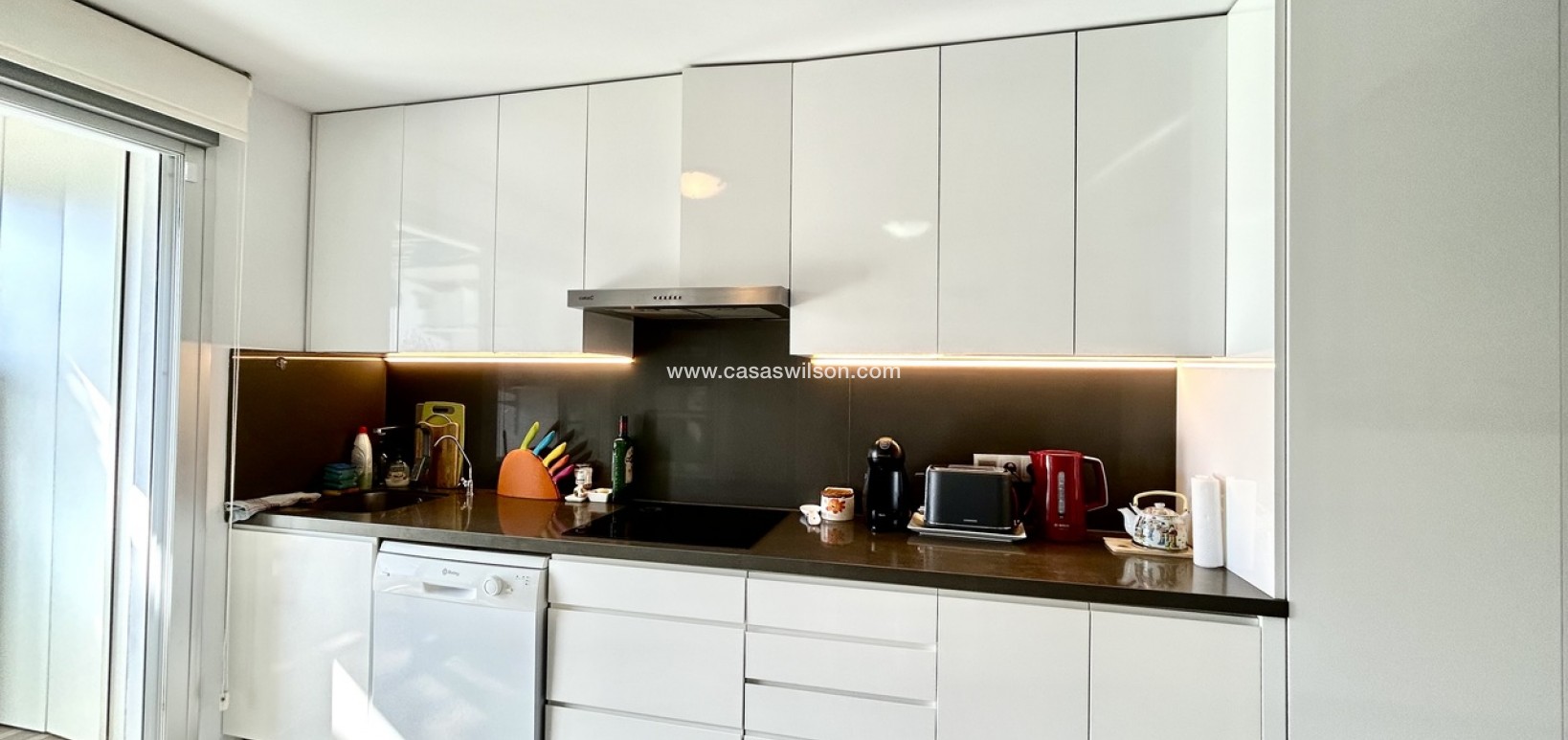 Sale - Apartment - Punta Prima - Costa Blanca