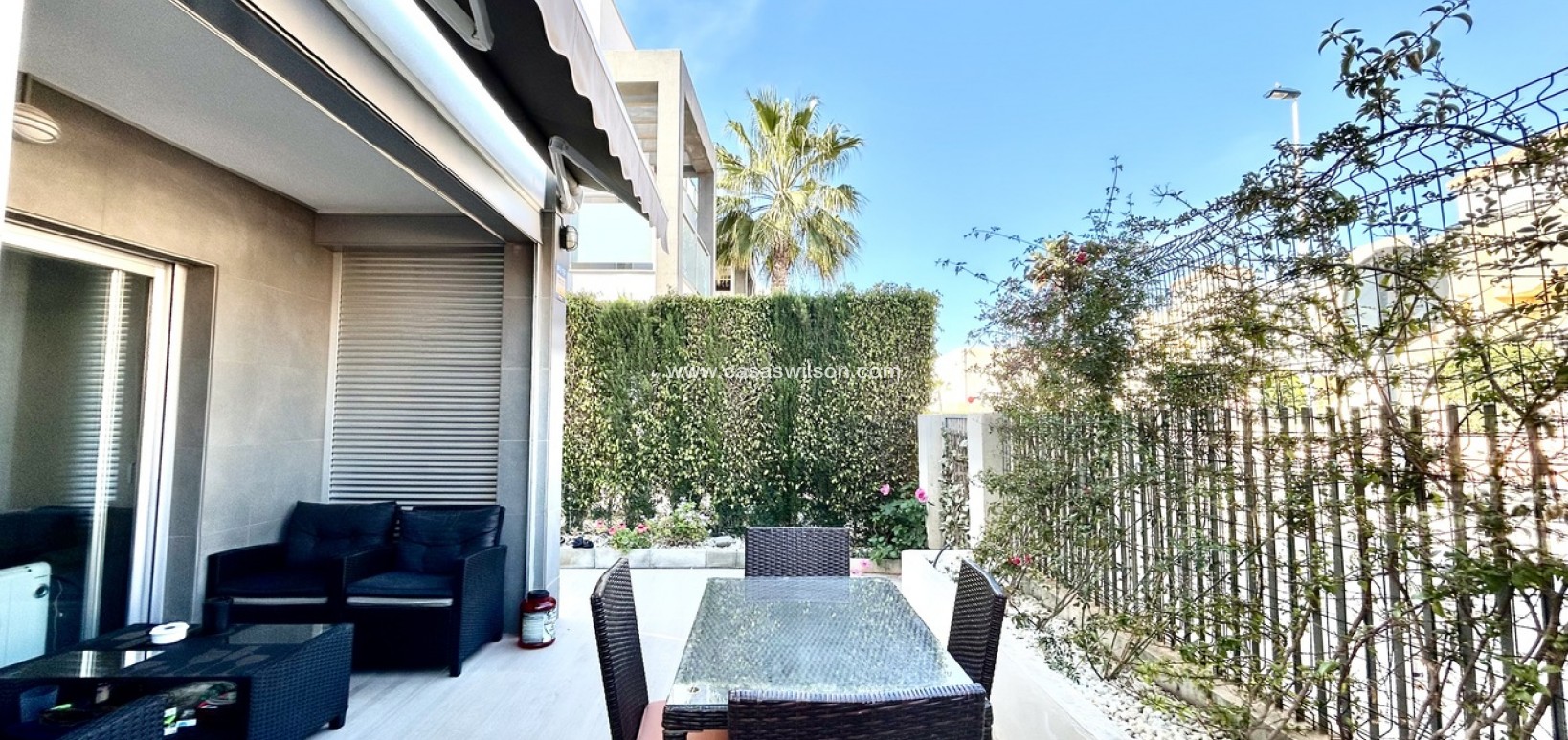 Sale - Apartment - Punta Prima - Costa Blanca