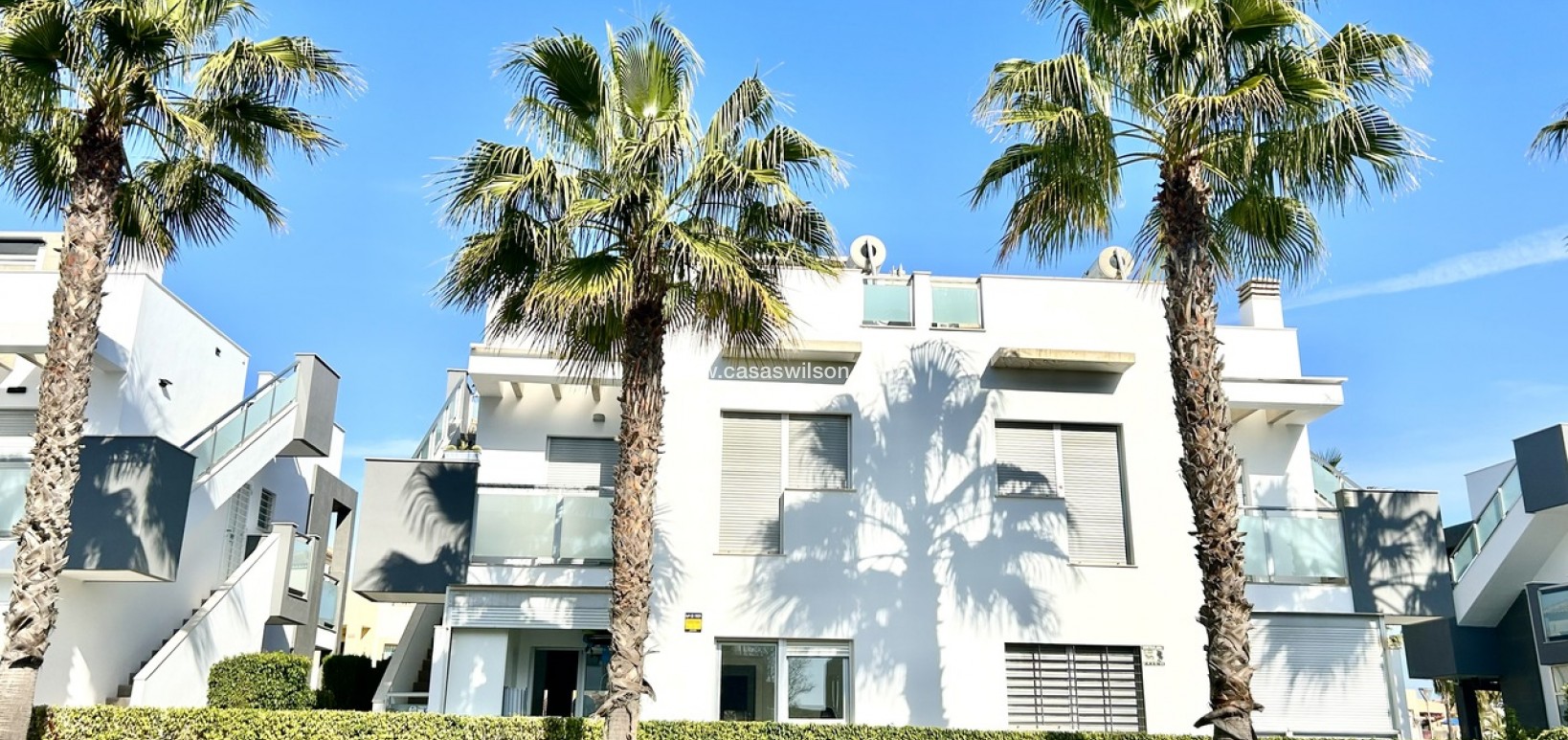 Sale - Apartment - Punta Prima - Costa Blanca