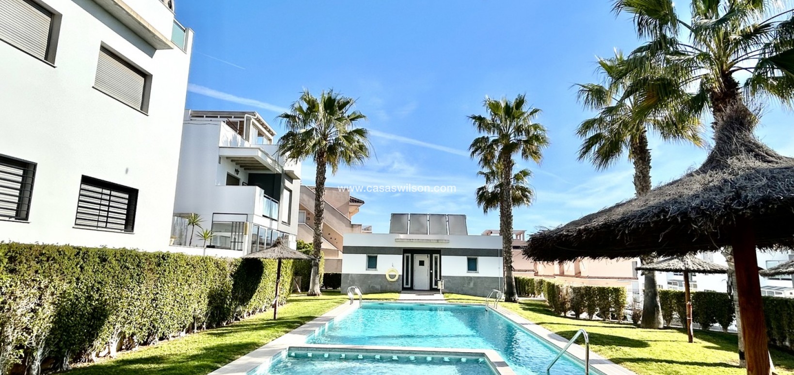Sale - Apartment - Punta Prima - Costa Blanca
