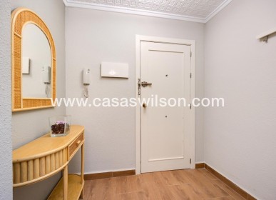 Sale - Apartment - Torrevieja - Acequion