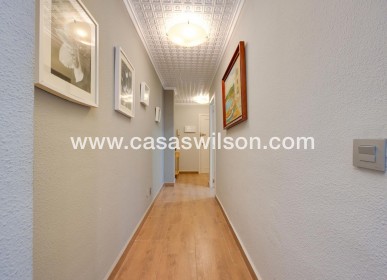 Sale - Apartment - Torrevieja - Acequion