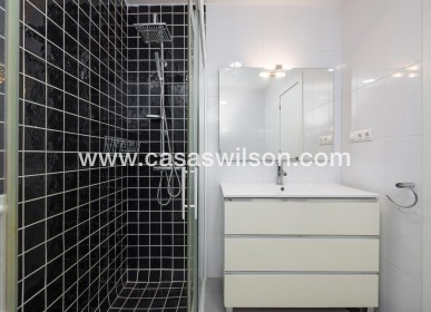 Sale - Apartment - Torrevieja - Acequion