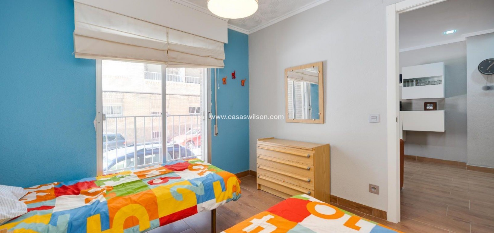 Sale - Apartment - Torrevieja - Acequion