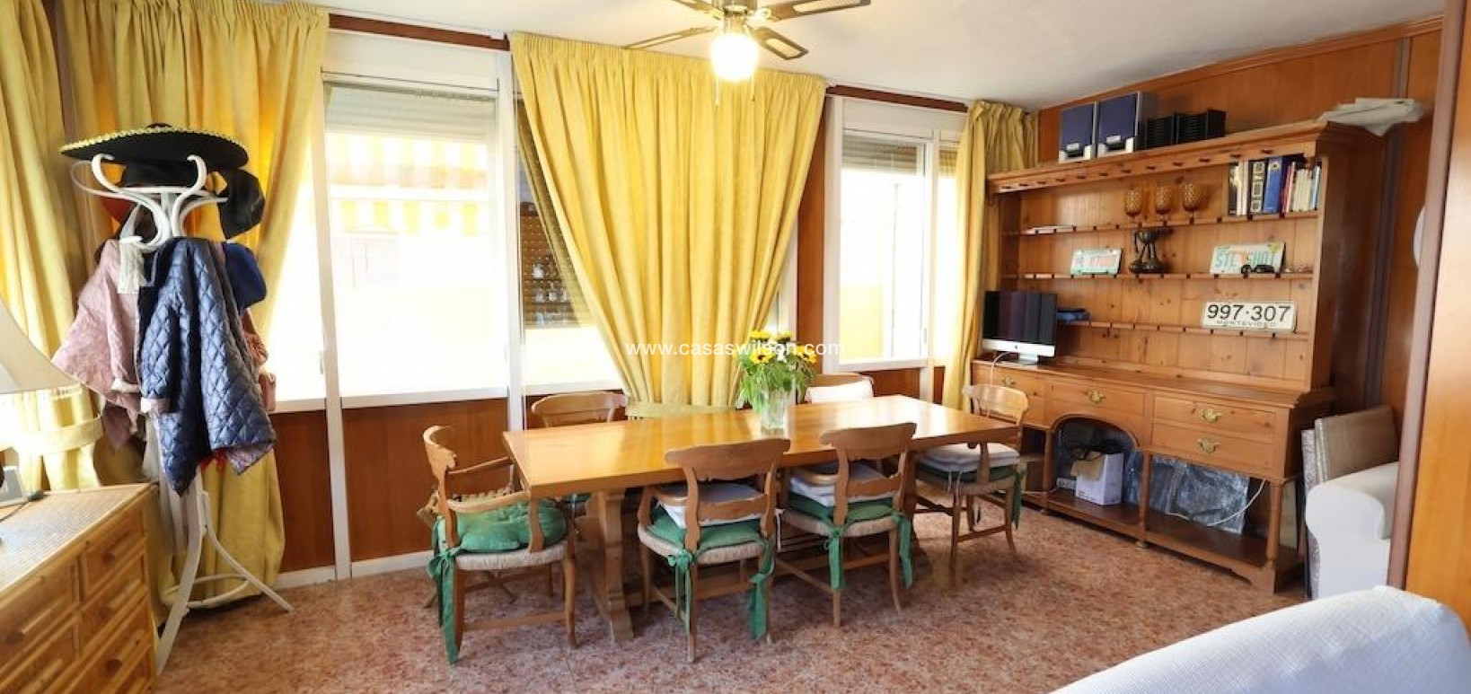 Sale - Townhouse - Torrevieja - Costa Blanca