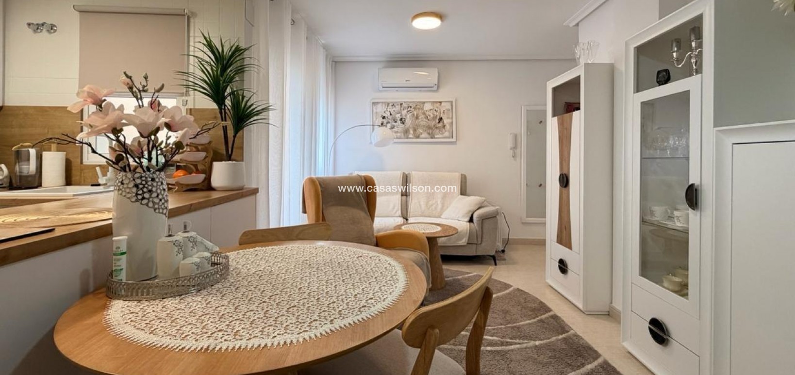 Sale - Apartment - Torrevieja - Centro