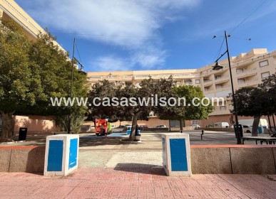 Sale - Apartment - Torrevieja - Centro
