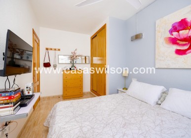 Sale - Apartment - Torrevieja - Estacion De Autobuses